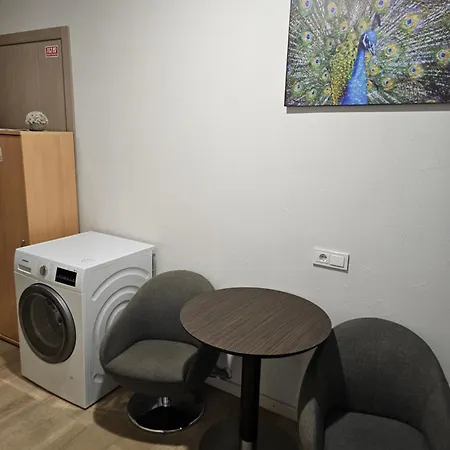 Pensión Kauno Apartamentai Su 2 Lovom Kaunas